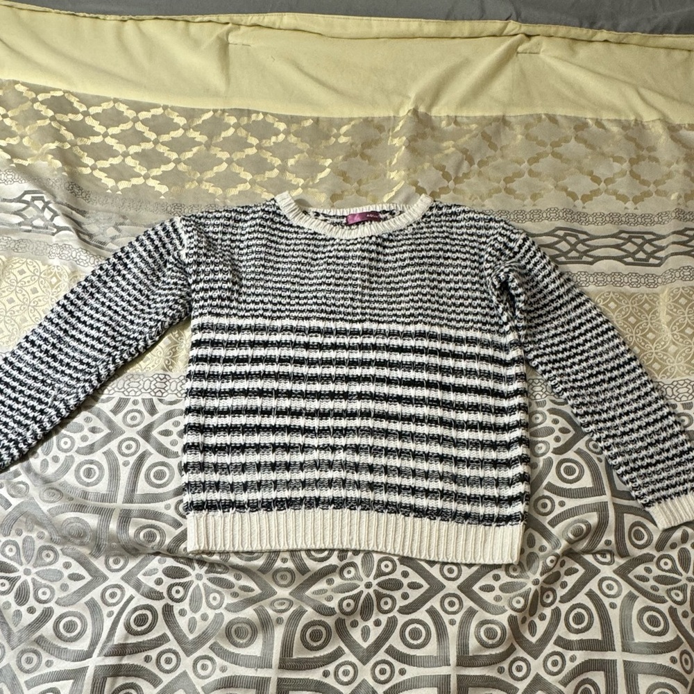 Black and White Striped Women's Sweater
